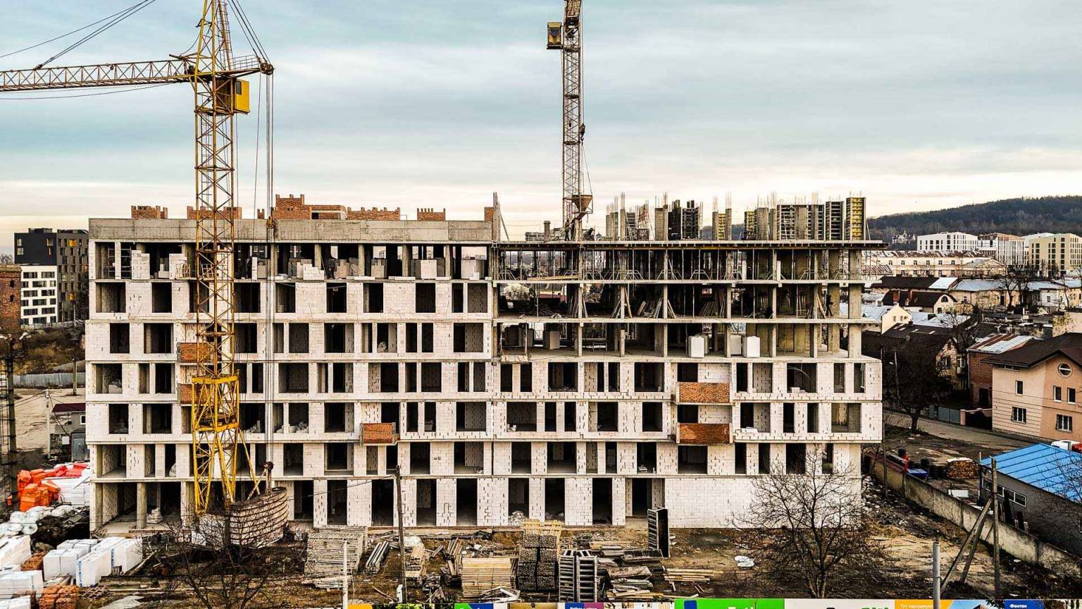 Листопад 2025 #9